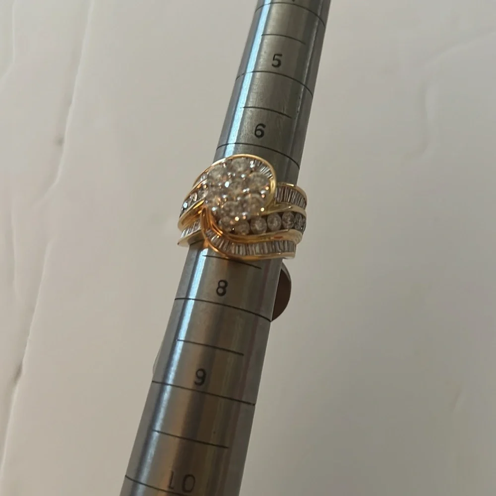 Diamond Cluster Ring 4CTTW 14K Gold Sz 7-7.5 Original Price $12,500 NEW - Picture 5 of 13